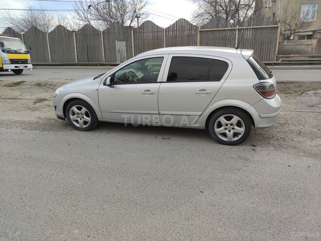 Opel Astra 2008, 245,000 km - 1.4 l - Bakı