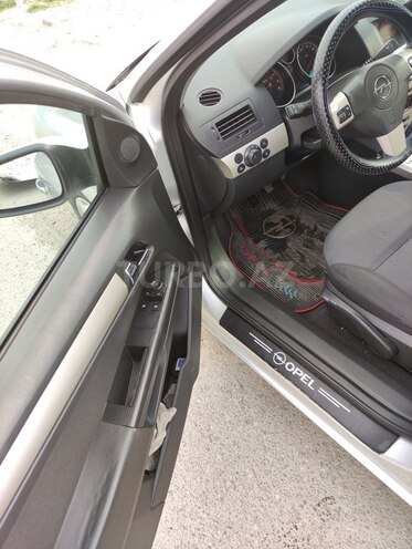 Opel Astra 2008, 245,000 km - 1.4 l - Bakı