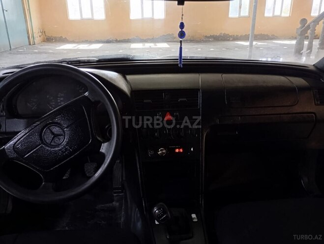 Mercedes C 180 1998, 150,000 km - 1.8 l - Sabirabad