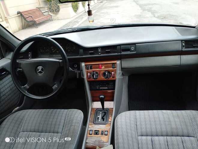 Mercedes E 200 1992, 418,500 km - 2.0 l - Şəmkir