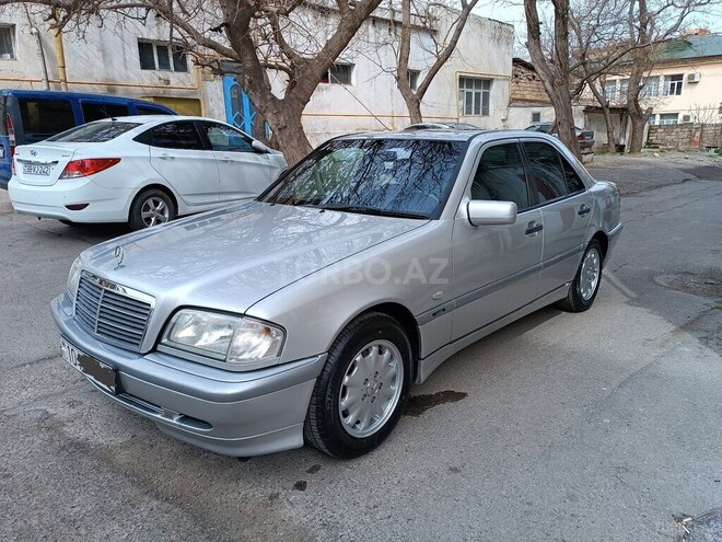 Mercedes C 180 1999, 235,000 km - 1.8 л - Bakı