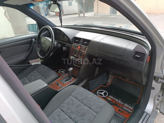Mercedes C 180 1999, 235,000 km - 1.8 л - Bakı