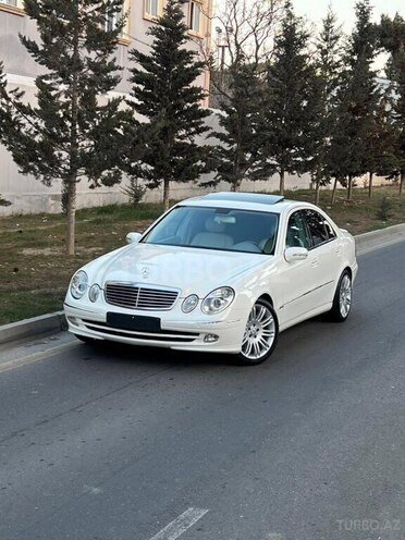 Mercedes E 240 2004, 270,000 km - 2.6 l - Bakı