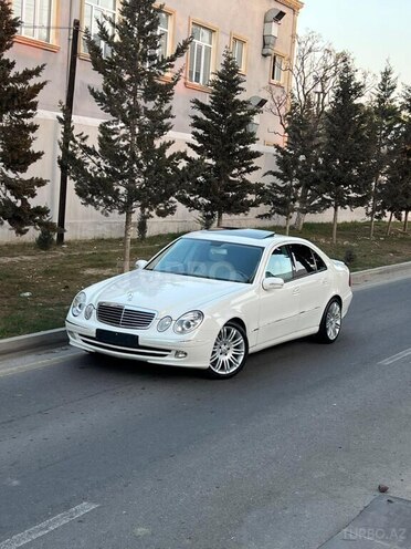Mercedes E 240 2004, 270,000 km - 2.6 l - Bakı