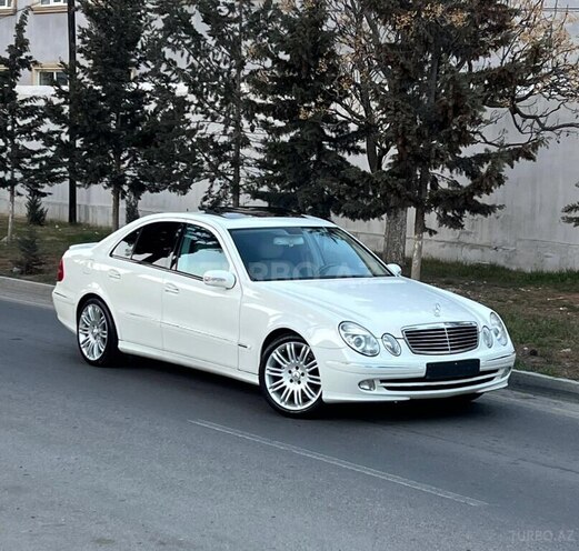 Mercedes E 240 2004, 270,000 km - 2.6 l - Bakı