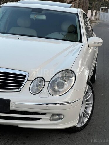 Mercedes E 240 2004, 270,000 km - 2.6 l - Bakı