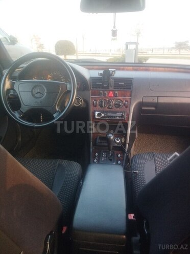 Mercedes C 250 1998, 378,000 km - 2.5 л - Bakı