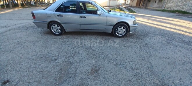 Mercedes C 180 1999, 256,342 km - 1.8 л - Bakı