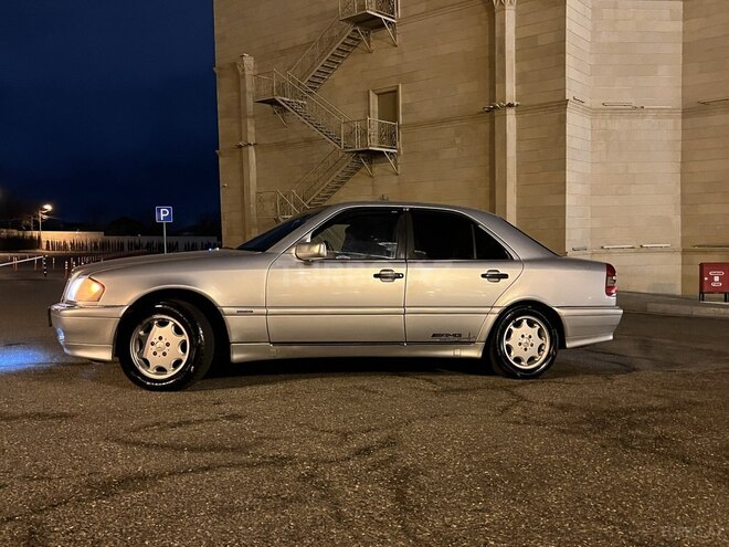 Mercedes C 200 1995, 319,220 km - 1.8 l - Bakı