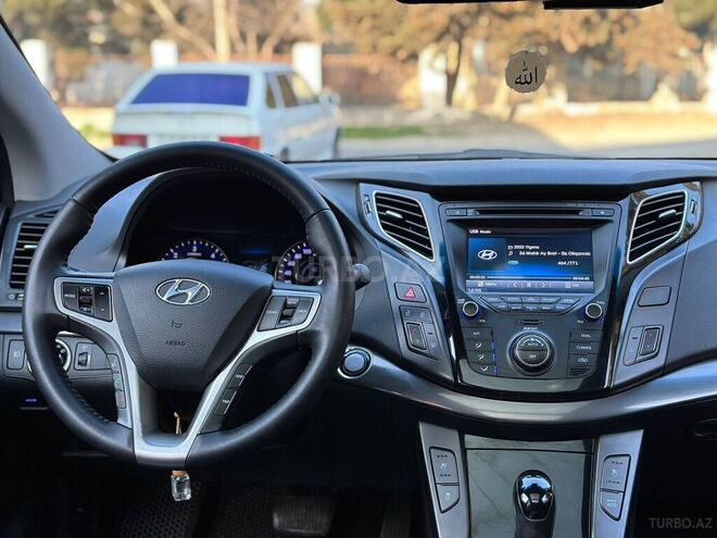 Hyundai i40 2013, 163,000 km - 1.7 л - Bakı