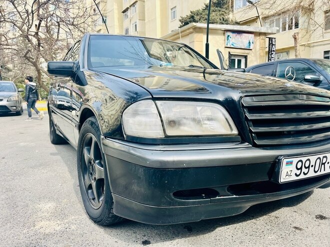 Mercedes C 200 1999, 551,736 km - 2.0 l - Bakı