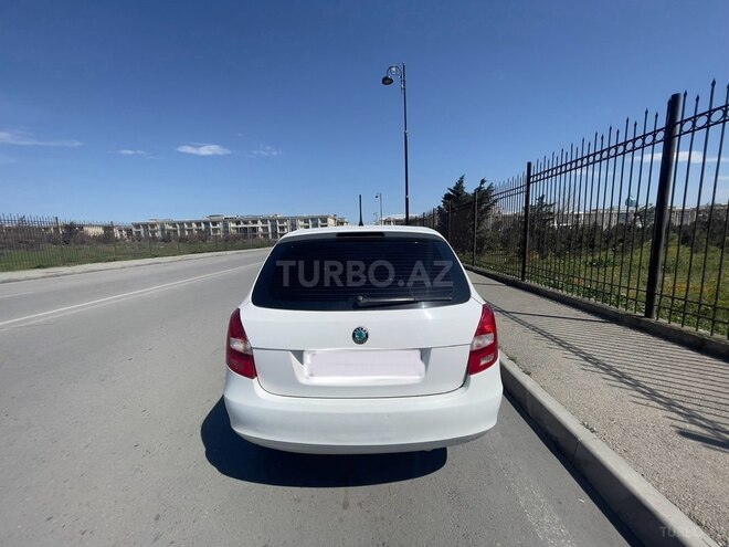 Skoda Fabia 2012, 322,000 km - 1.2 l - Bakı