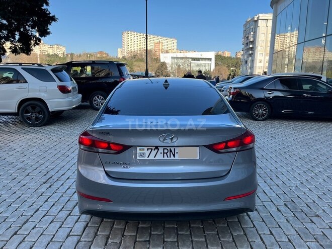 Hyundai Elantra 2017, 101,389 km - 2.0 l - Bakı