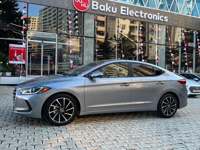 Hyundai Elantra 2017, 101,389 km - 2.0 l - Bakı