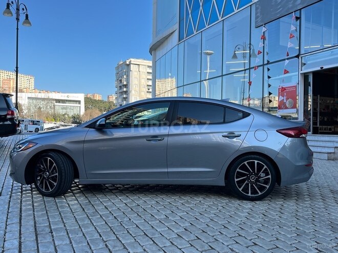 Hyundai Elantra 2017, 101,389 km - 2.0 l - Bakı