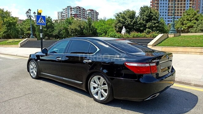 Lexus  2008, 175,000 km - 4.6 l - Bakı
