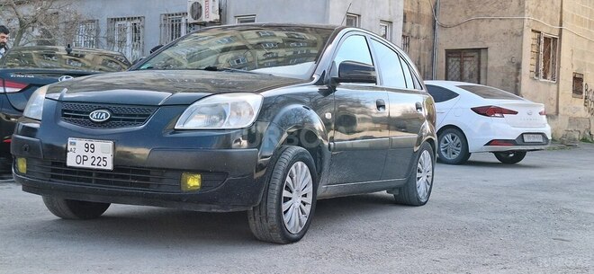 Kia Rio 2006, 350,000 km - 1.4 l - Bakı