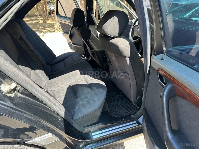 Mercedes C 280 1995, 400,000 km - 2.8 l - Bakı