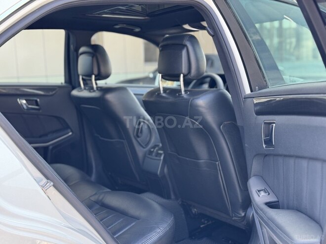 Mercedes E 250 2010, 248,543 km - 1.8 л - Bakı