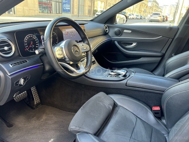Mercedes E 220 2018, 89,700 km - 2.0 l - Bakı