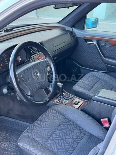 Mercedes C 220 1994, 295,200 km - 2.2 л - Bakı