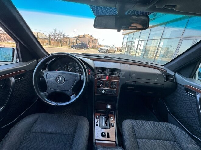 Mercedes C 220 1994, 295,200 km - 2.2 л - Bakı