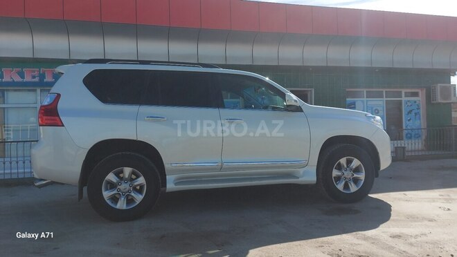Toyota Prado 2013, 86,000 km - 2.7 l - Sabirabad