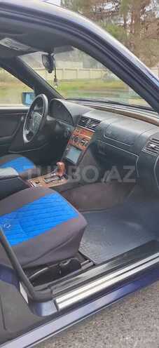Mercedes C 200 1995, 243,213 km - 2.0 l - Sumqayıt