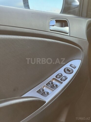 Hyundai Accent 2016, 160,000 km - 1.6 л - Bakı