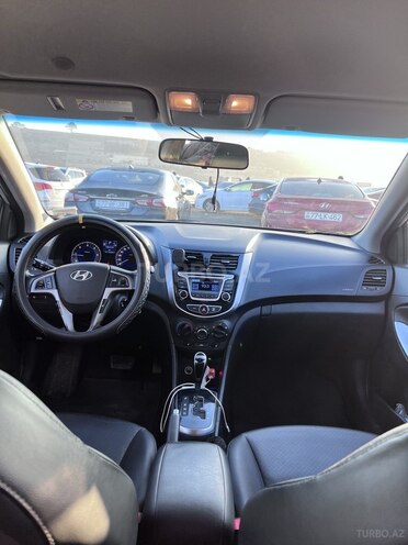Hyundai Accent 2016, 160,000 km - 1.6 л - Bakı