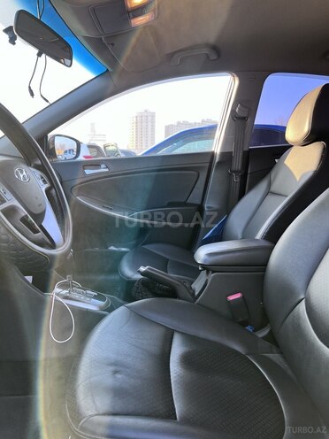 Hyundai Accent 2016, 160,000 km - 1.6 л - Bakı