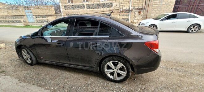 Chevrolet Cruze 2014, 176,000 km - 1.4 l - Şəmkir