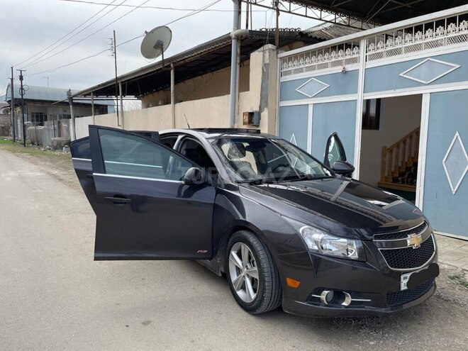 Chevrolet Cruze 2014, 176,000 km - 1.4 l - Şəmkir