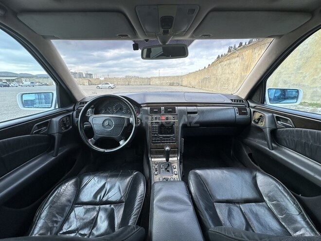 Mercedes E 320 1997, 512,000 km - 3.2 l - Bakı