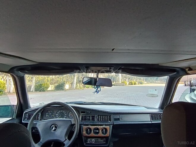 Mercedes 190 1991, 356,000 km - 1.8 l - Şirvan