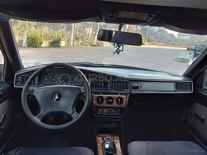 Mercedes 190 1991, 356,000 km - 1.8 l - Şirvan