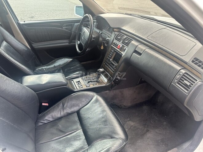 Mercedes E 320 1997, 512,000 km - 3.2 l - Bakı