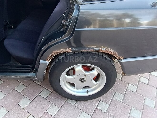 Mercedes 190 1991, 356,000 km - 1.8 l - Şirvan