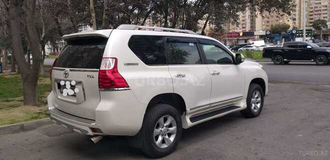 Toyota Prado 2013, 220,000 km - 2.7 l - Bakı