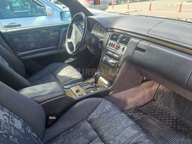 Mercedes E 230 1996, 343,000 km - 2.3 l - Bakı