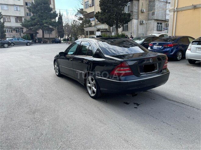 Mercedes C 230 2005, 266,000 km - 1.8 л - Bakı
