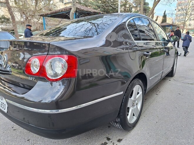 Volkswagen Passat 2006, 267,500 km - 2.0 l - Bakı