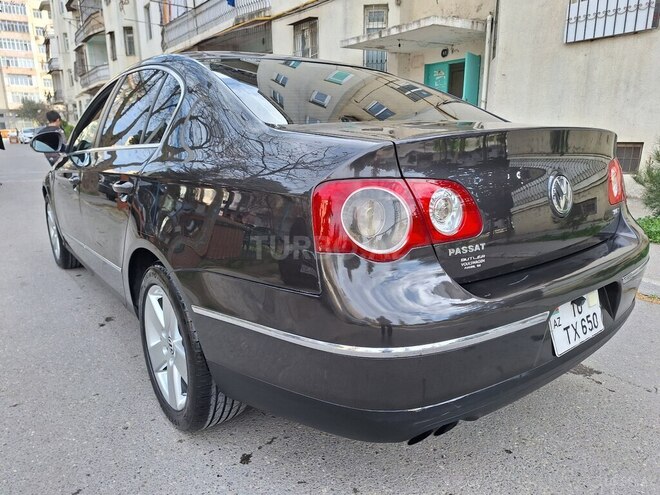 Volkswagen Passat 2006, 267,500 km - 2.0 l - Bakı