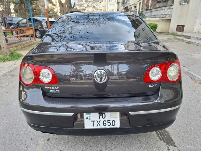 Volkswagen Passat 2006, 267,500 km - 2.0 l - Bakı