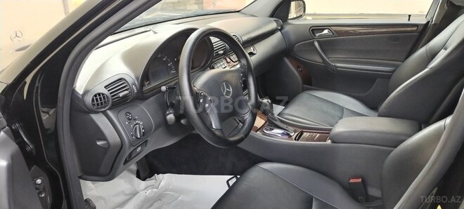 Mercedes C 240 2001, 304,000 km - 2.6 л - Bakı