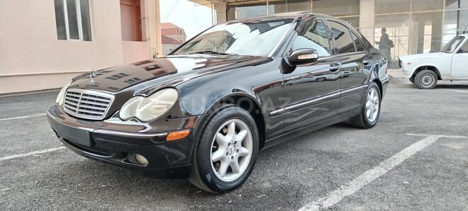 Mercedes C 240 2001, 304,000 km - 2.6 л - Bakı