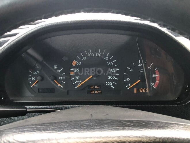 Mercedes C 220 1999, 581,645 km - 2.2 л - Bakı