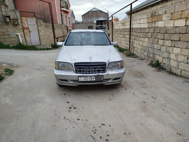 Mercedes C 220 1999, 999,999 km - 2.2 l - Bakı