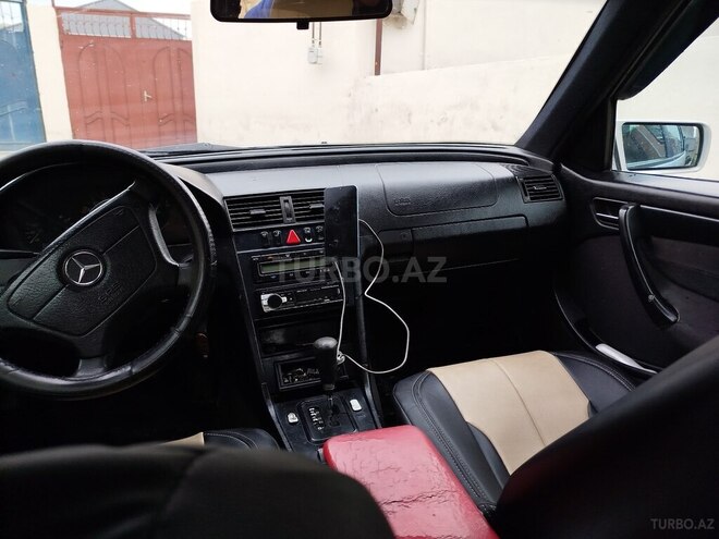 Mercedes C 220 1999, 999,999 km - 2.2 l - Bakı