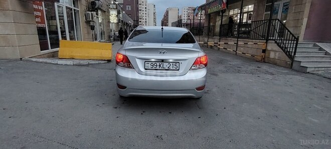 Hyundai Accent 2011, 221,000 km - 1.6 l - Bakı